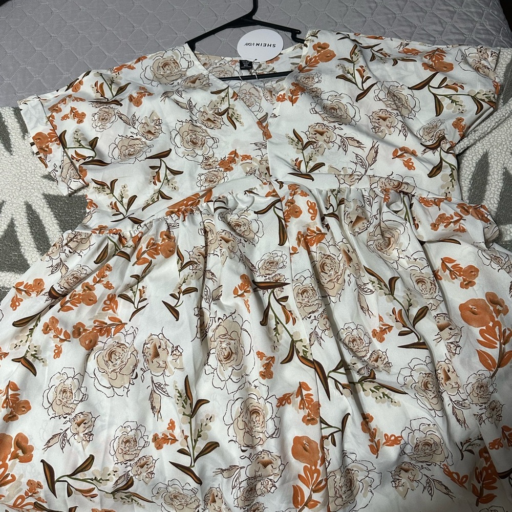 SHEIN Curve Floral Dress in Orange and Cream